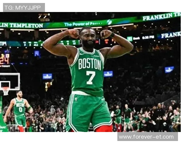 杰伦布朗：从新星到领袖的成长之路与篮球梦想